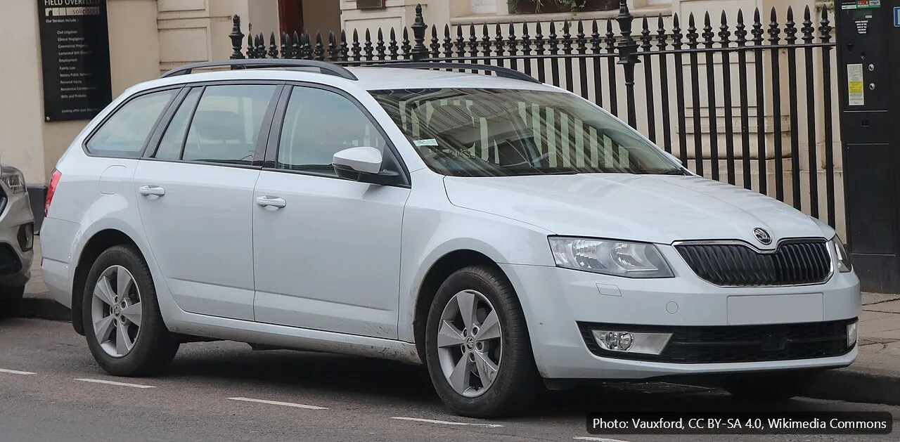 SKODA OCTAVIA VRS TDI S-A (example photo)