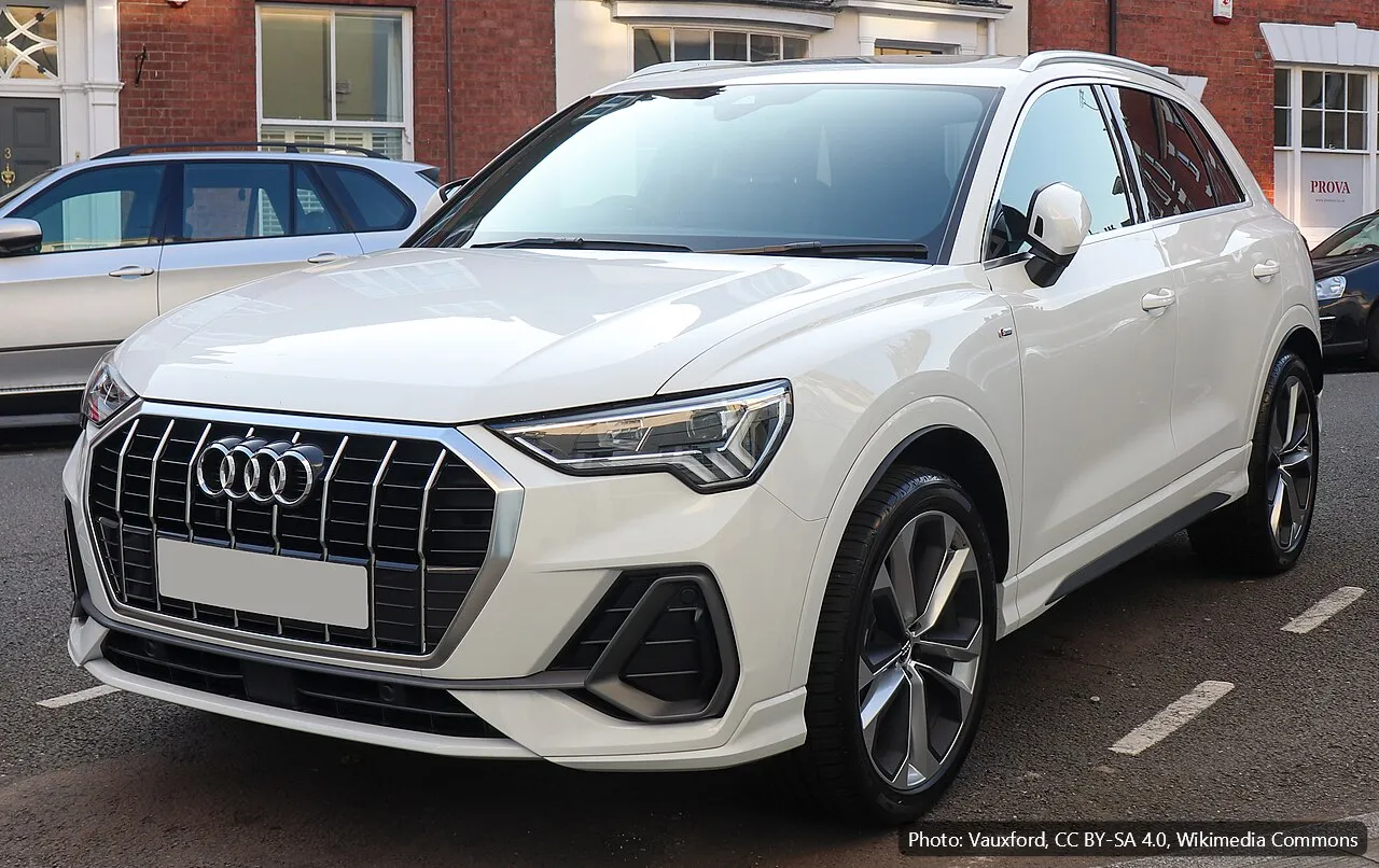 AUDI Q3 (example photo)