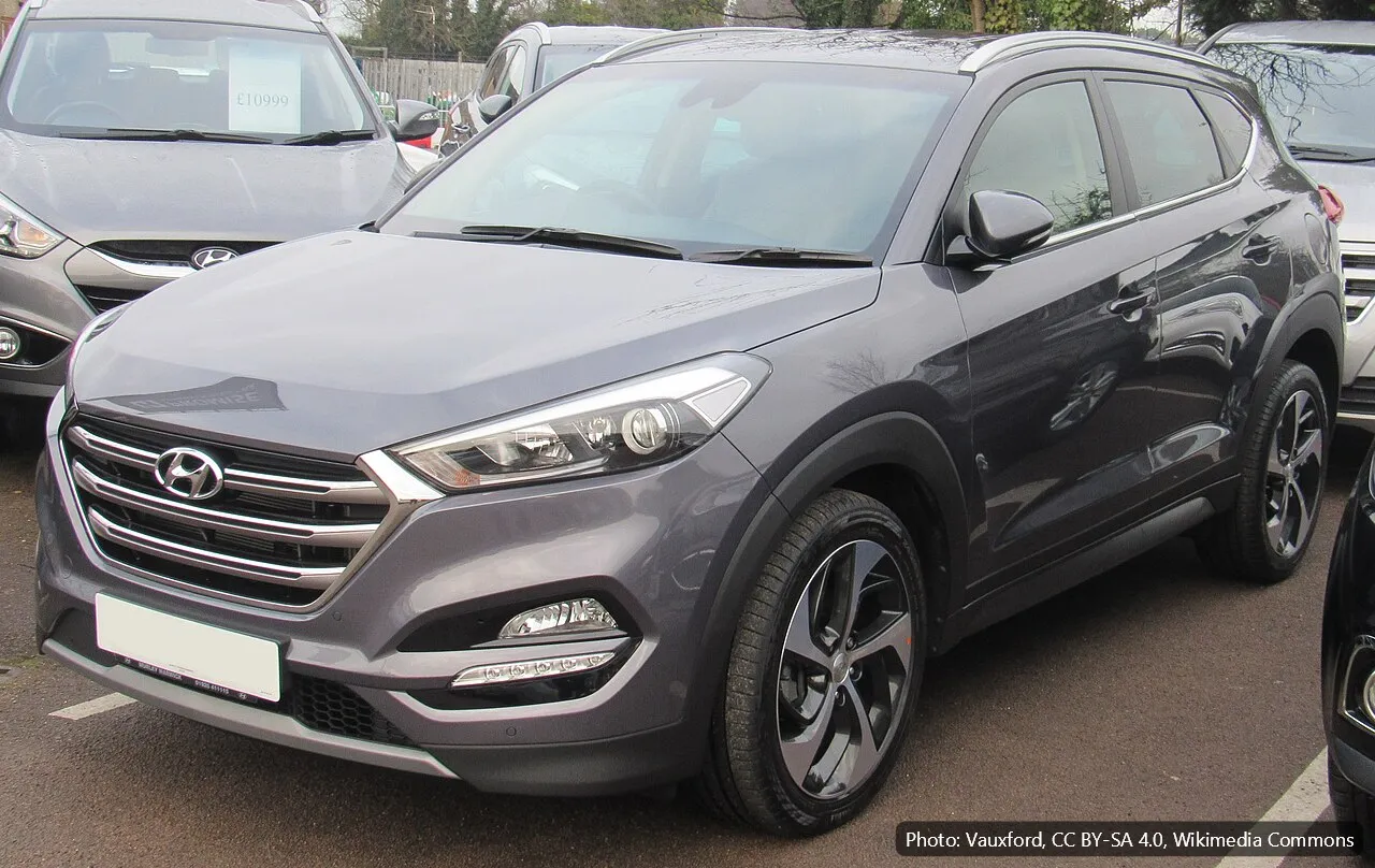 HYUNDAI TUCSON (example photo)