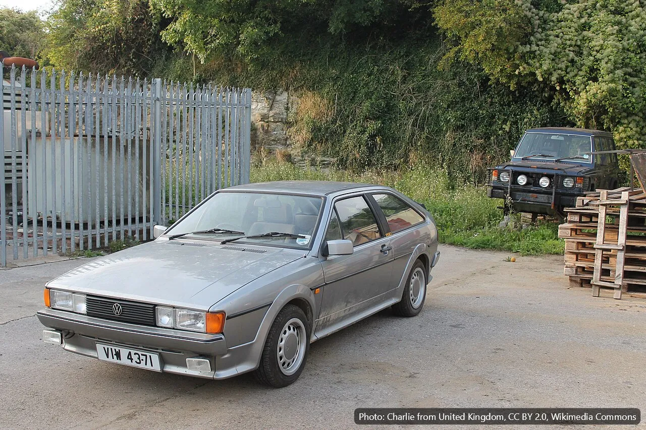 VOLKSWAGEN SCIROCCO R TSI S-A (example photo)