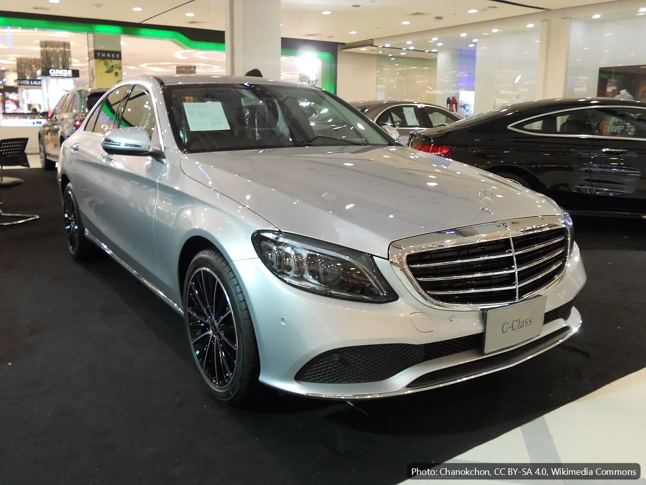 MERCEDES-BENZ C (example photo)